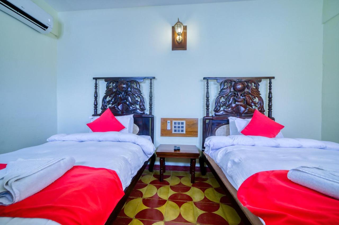 Hotel Windsor Castle Salem Extérieur photo
