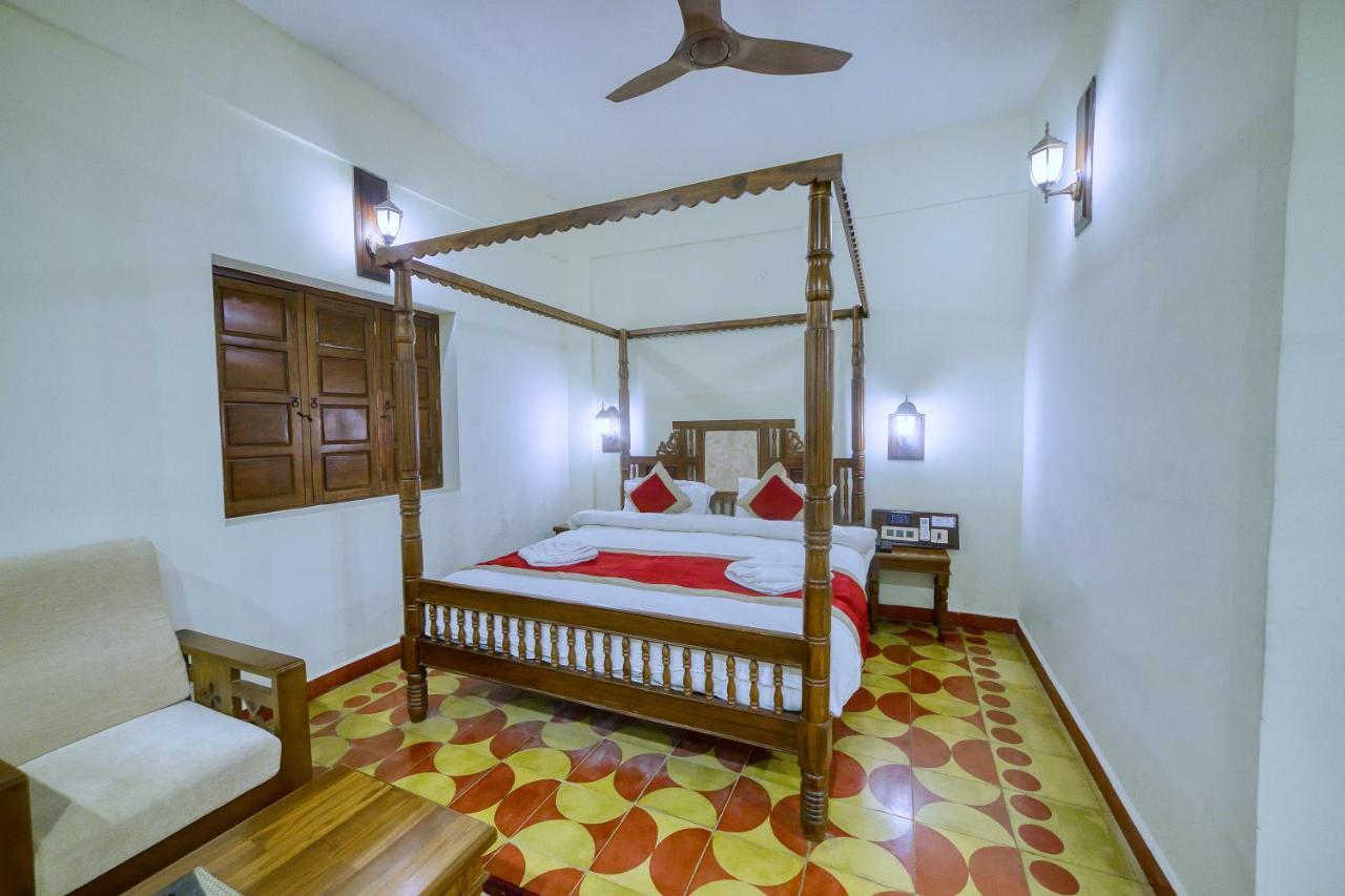 Hotel Windsor Castle Salem Extérieur photo