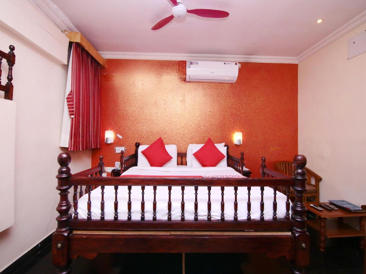 Hotel Windsor Castle Salem Extérieur photo