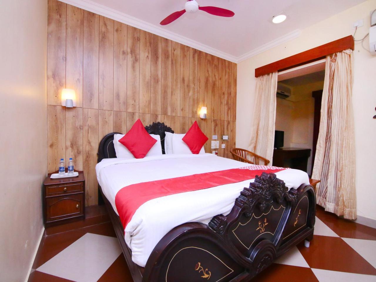 Hotel Windsor Castle Salem Extérieur photo